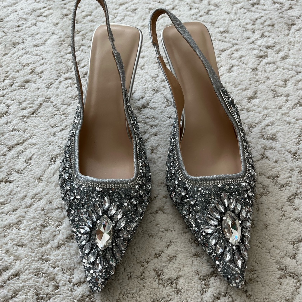 Rhinestone heels size 12 like new - Picture 2 of 5